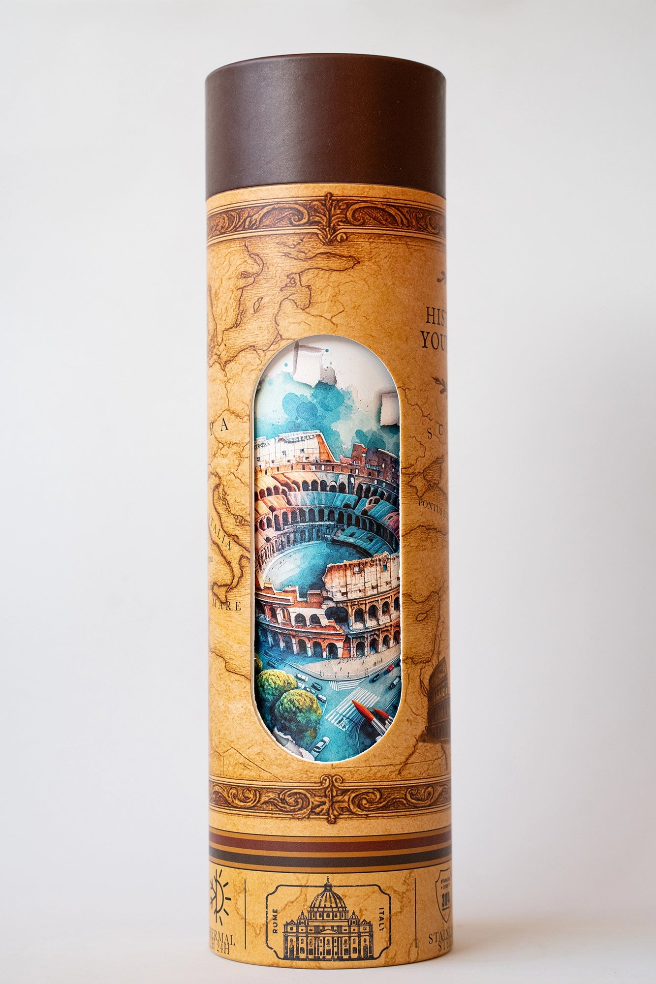 Luxury reusable thermal water bottle inspired by the Colosseum in Rome, with eco-friendly collectible packaging by RomAntica Design – perfect Italian souvenir and gift.