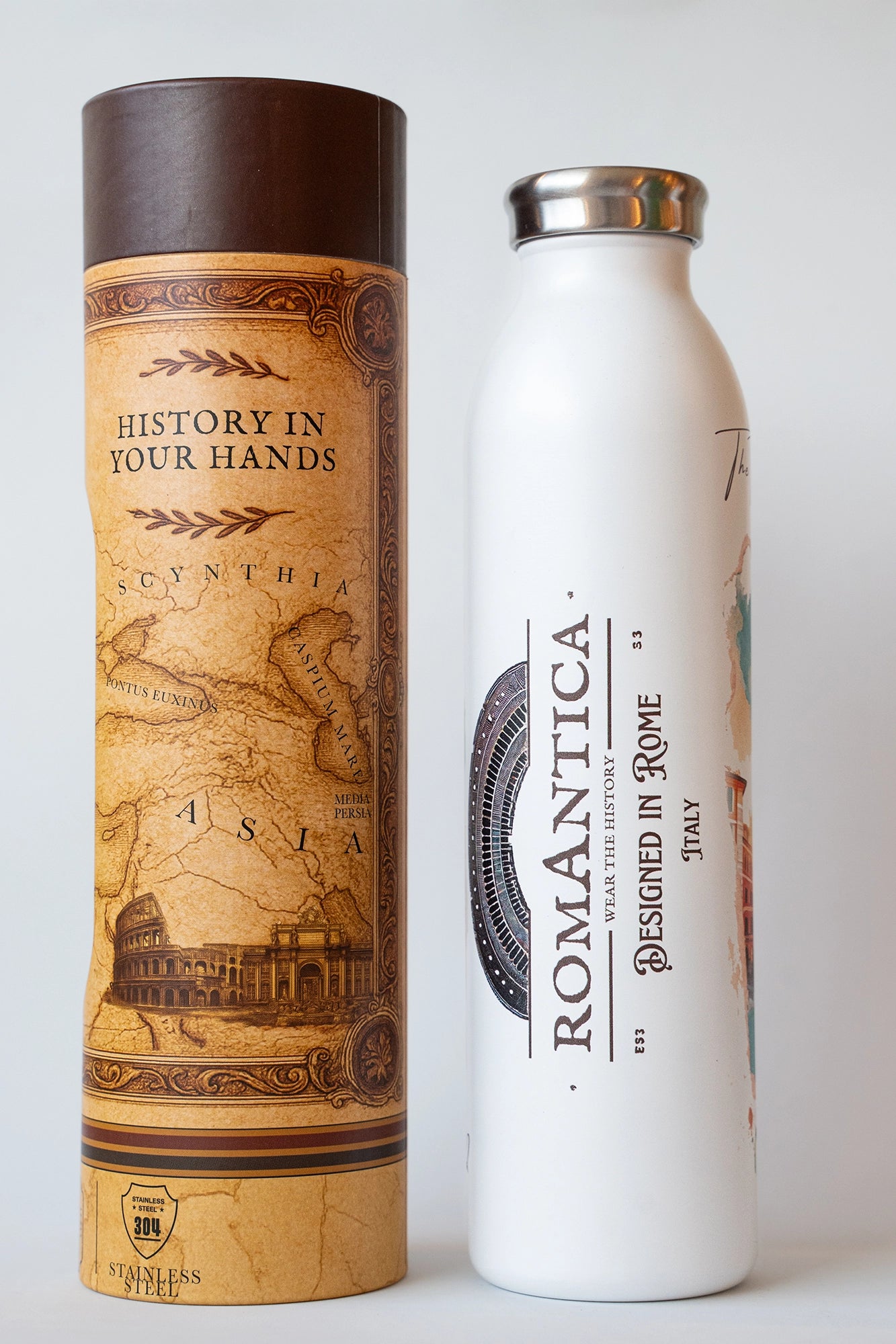 Luxury reusable thermal water bottle inspired by Trevi fountain in Rome, with eco-friendly collectible packaging by RomAntica Design – perfect Italian souvenir and gift.