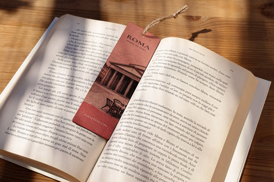 RomAntica Design wood bookmark Pantheon illustration — natural wood Rome souvenir